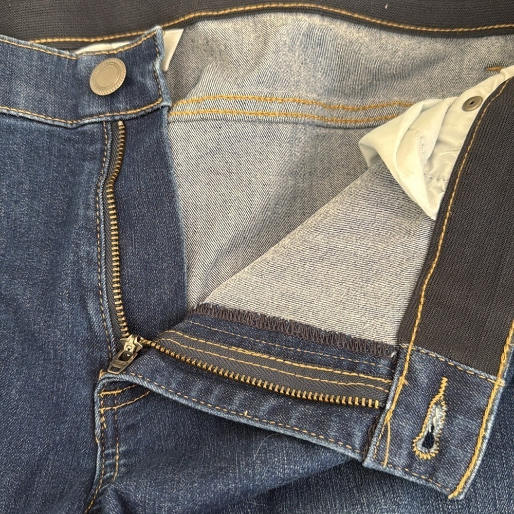 NWOT CJ Banks Comfort Waist Stretch Relaxed Fit Mid-Rise Jeans Size 16W Petite - Picture 9 of 9